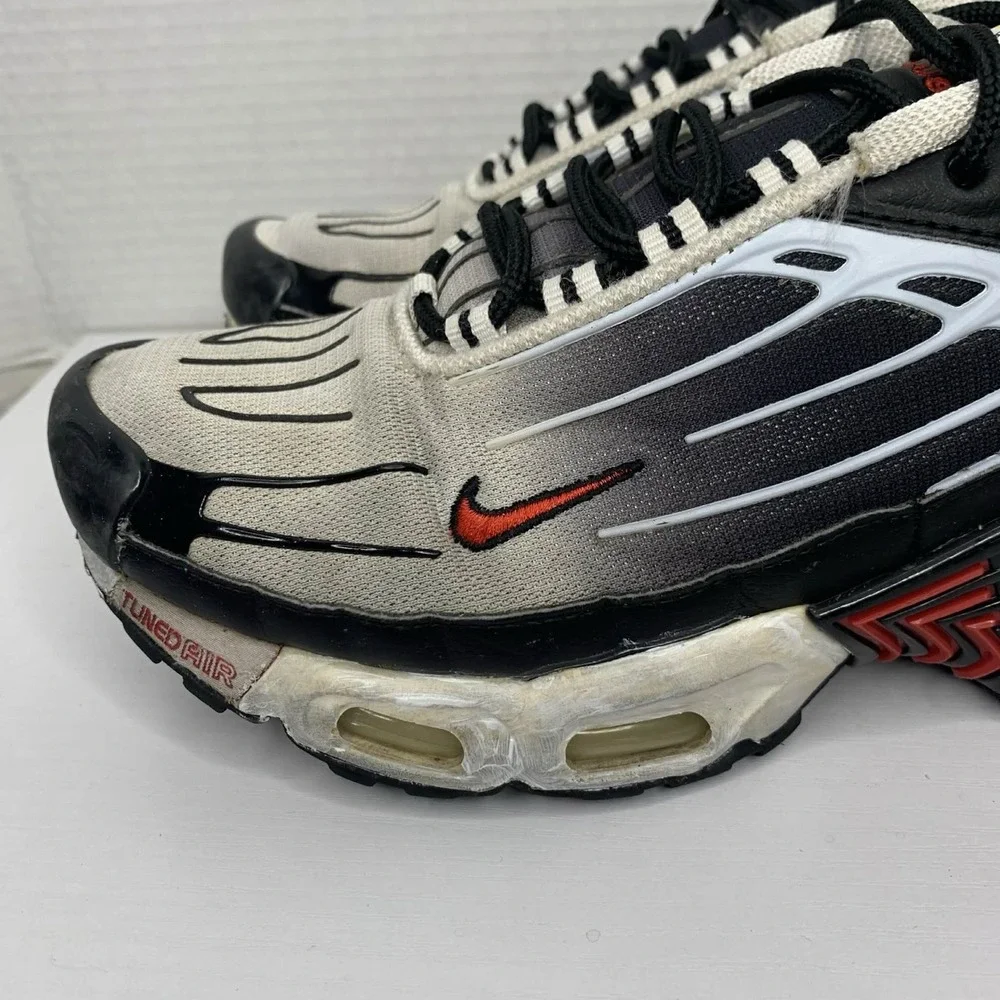 Nike Air Max Plus 3 Black Red White Sneakers